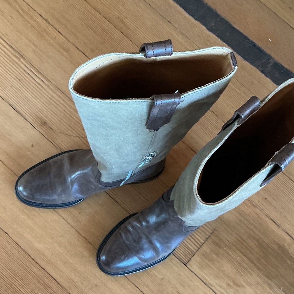 Dries Van Noten Knee-High Equestrian Boots with Side Zipper - Picture 8 of 13